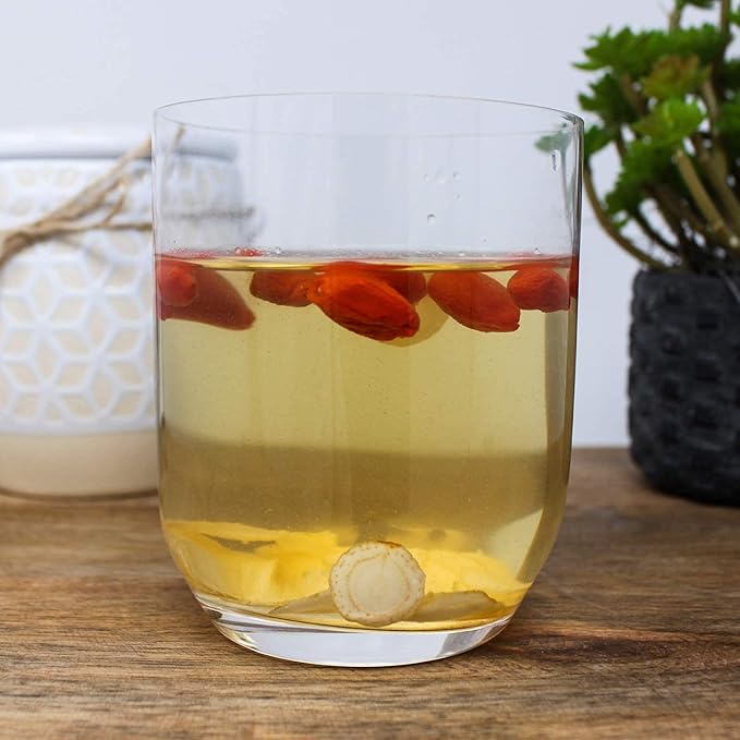 American Ginseng Slices from Wisconsin (Sliced Ginseng Root)Wisconsin Grown!Most People Use It to Make Ginseng Tea! Good for Health! (American Ginseng Slices (Small Round), 1 Box of 4 Ounces)