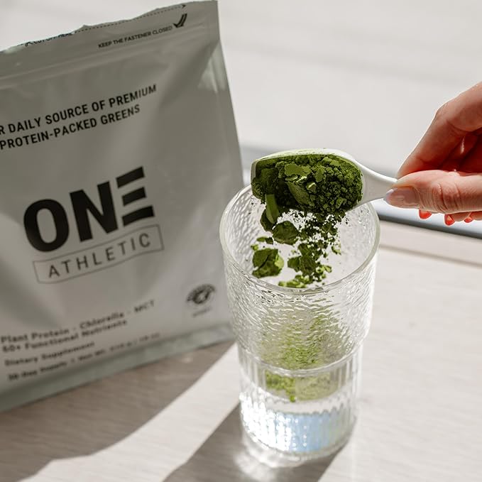 ON3 Athletic Protein Greens Supplement with chlorella, eleuthero and MCT Powder, 30-Day Supply 510g, 18oz