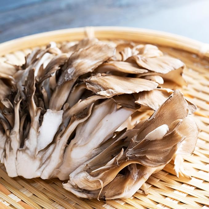 Pure Original Ingredients Maitake Mushroom Powder (1lb) Hen-of-The-Woods, Non-GMO, Lab-Verified.