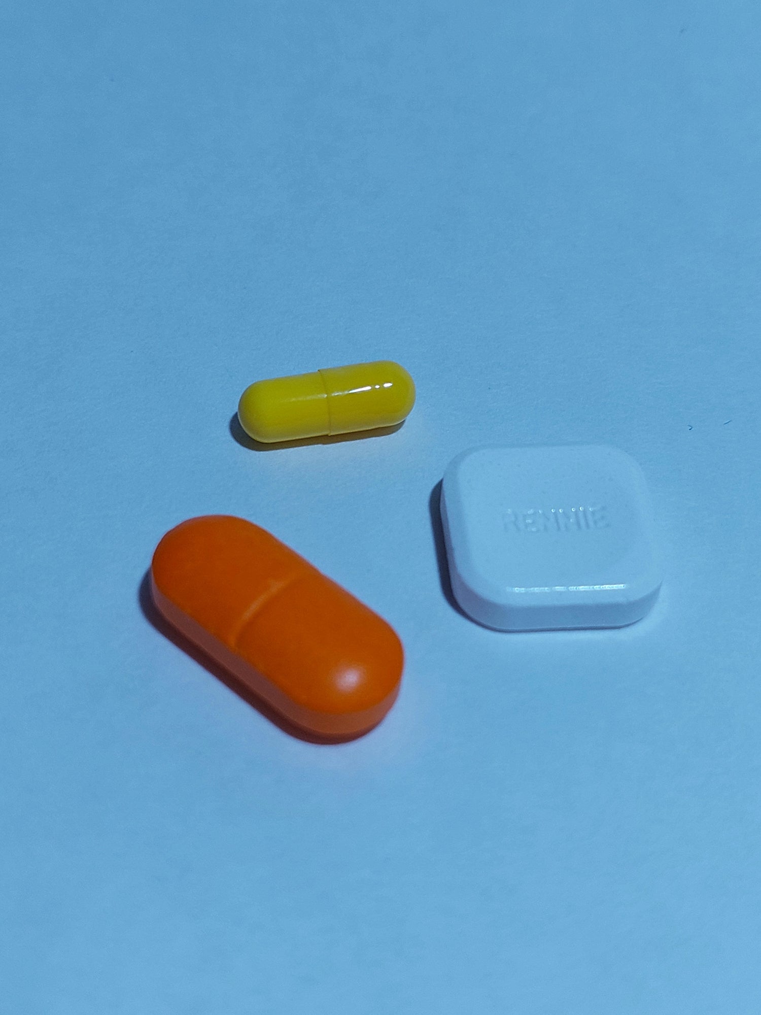 LifeSwitch capsule supplements with vitamins, probiotics, and herbs for daily wellness in an easy format