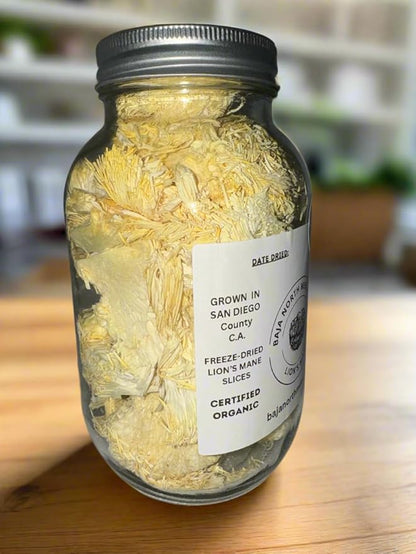 Freeze-Dried Lion's Mane Mushroom fruiting bodies Slices. Real Deal Large 25 Gram Jar. Great for tea or powder. Can be rehydrated and cooked or used as a herbal supplement. USDA organic. Excellent for Stamets Stack. No Refrigeration Required