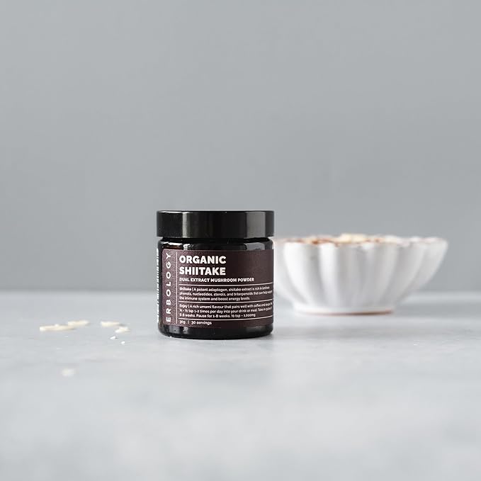 Erbology Organic Shiitake Dual Extract Powder 30 Servings - 10% Beta-glucans - Immunity and Energy - Lentinula edodes - Small Batch - Sustainably Grown in Europe - Vegan - Non-GMO - No Added Fillers
