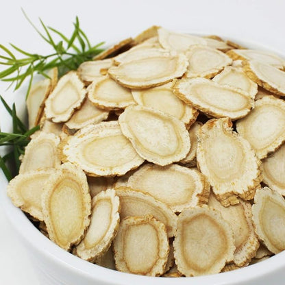 American Ginseng Slices from Wisconsin (Sliced Ginseng Root）Wisconsin Grown!Most People Use It to Make Ginseng Tea! Good for Health! (American Ginseng Slices (Large Round), 1 Box of 4 Ounces)