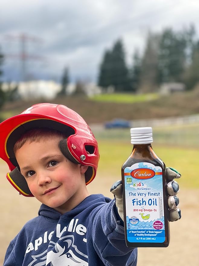 Carlson - Kid's The Very Finest Fish Oil, 800 mg Omega-3s, Liquid Fish Oil Supplement, Norwegian Fish Oil, Wild-Caught, Sustainably Sourced , Mixed Berry, 200 mL (6.7 Fl Oz)