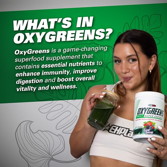 EHP Labs OxyGreens Super Greens Powder - Daily Greens Spirulina, Greens Superfood Powder & Greens Supplements Powder, Supergreens Antioxidants & Immunity Support, 30 Serves (Forest Berries)